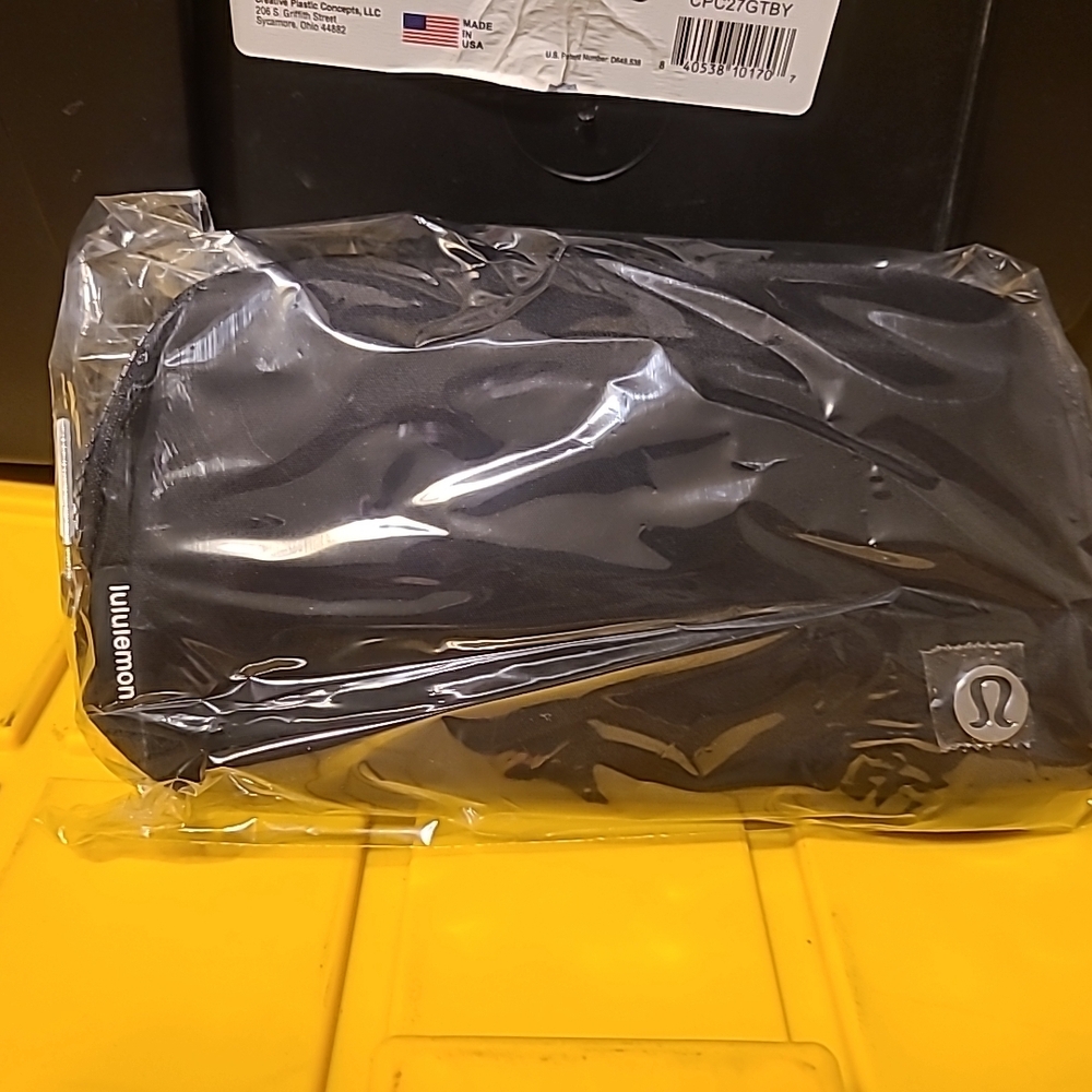 lululemon athletica Black Logo Zip Pouch